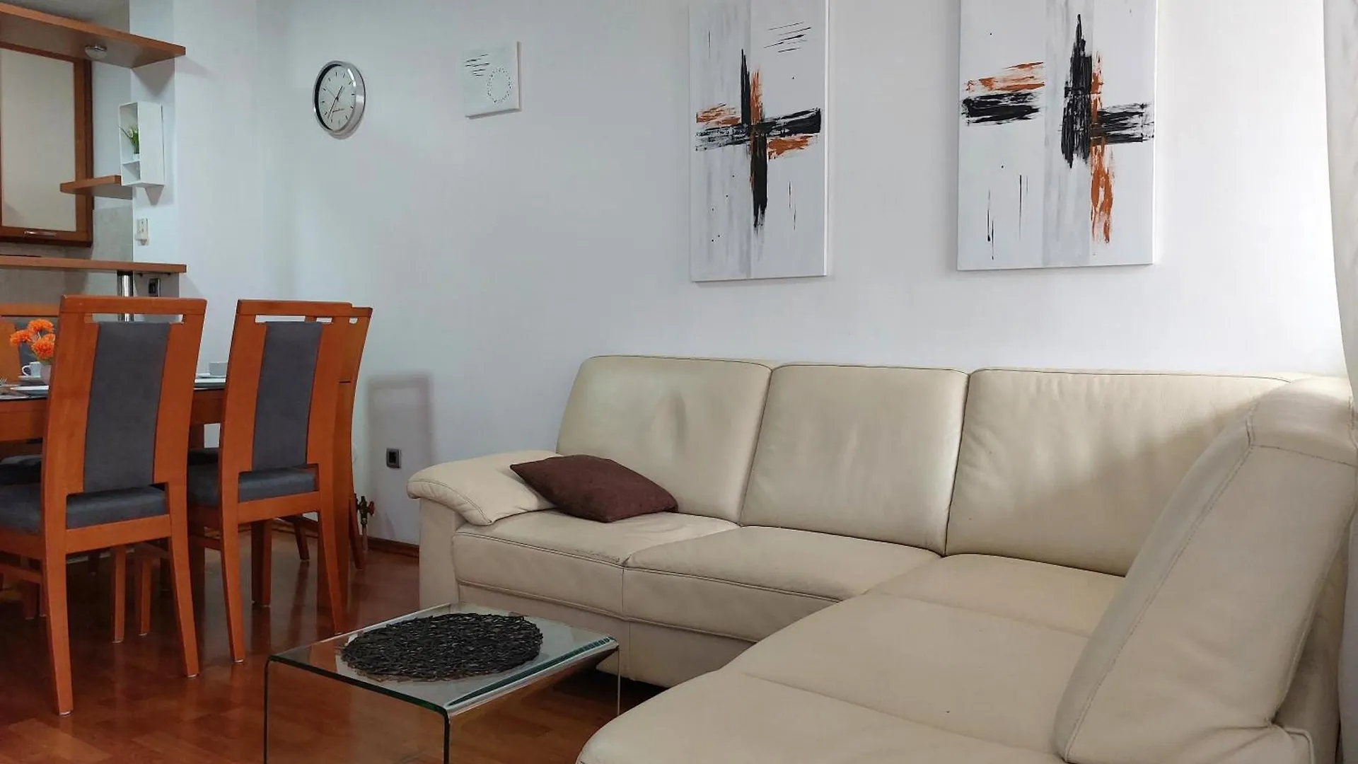 Hestia 3 Bdr Apartment Split
